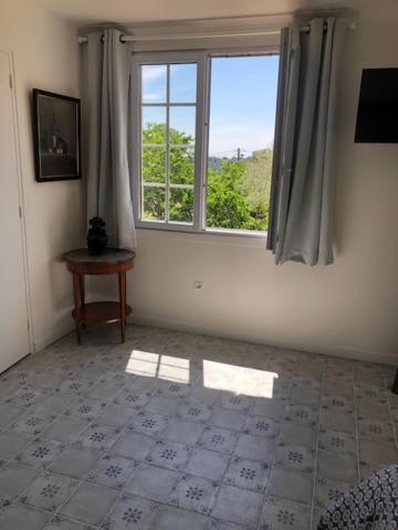 Nimes Calme Vila Exterior foto